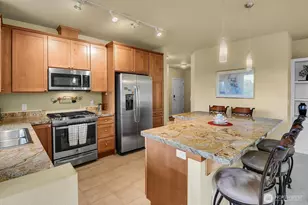 6800 132nd Pl SE, Newcastle, WA 98059 - Photo 9