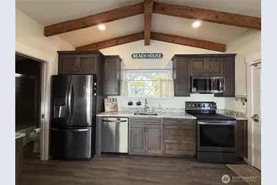 1230 East Treasure Island Drive, Grapeview, WA 98524 - Photo 19