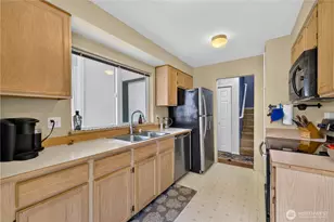 1131 115th Street SW, Everett, WA 98204 - Photo 9