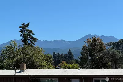 1031 W Glenwood Street, Port Angeles, WA 98363 - Photo 3