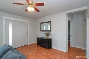 1031 W Glenwood St, Port Angeles, WA 98363 - Photo 15