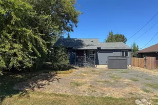 1031 W Glenwood St, Port Angeles, WA 98363 - Photo 37