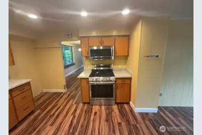 1611 Oakes Avenue, Everett, WA 98201 - Photo 5