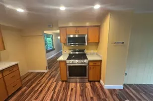1611 Oakes Ave, Everett, WA 98201 - Photo 5