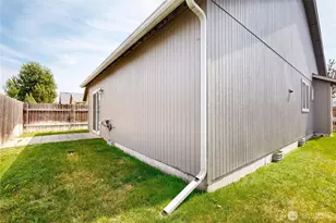 1212 Southwest Carver Street, College Place, WA 99324 - Photo 25
