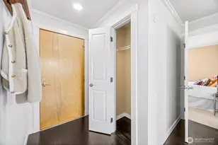 626 4th Ave W, Seattle, WA 98119 - Photo 5
