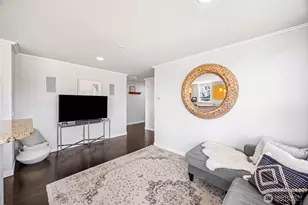 626 4th Ave W, Seattle, WA 98119 - Photo 9