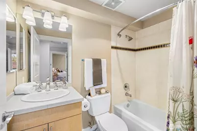 626 4th Avenue W #504, Seattle, WA 98119 - Photo 23