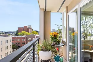 626 4th Ave W, Seattle, WA 98119 - Photo 27