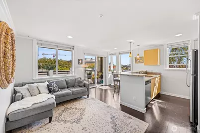 626 4th Avenue W #504, Seattle, WA 98119 - Photo 7