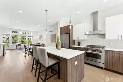 10762 SE 1st Drive #22, Bellevue, WA 98004 - Photo 7
