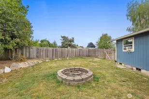 535 Rosewood Dr, Buckley, WA 98321 - Photo 29