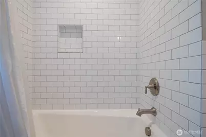 917 E 20th Avenue, Spokane, WA 99203 - Photo 17
