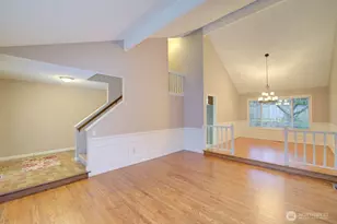 16611 NE 48th Ct, Redmond, WA 98052 - Photo 3