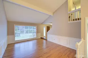 16611 NE 48th Ct, Redmond, WA 98052 - Photo 5
