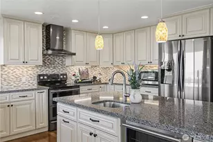 10010 76th St SW, Lakewood, WA 98498 - Photo 17