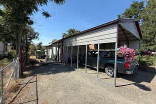 426 Hanford St, Omak, WA 98841 - Photo 1