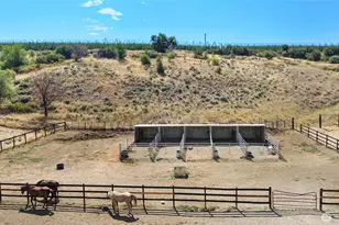 14434 Cottonwood Canyon Rd, Yakima, WA 98908 - Photo 33