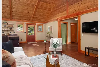 1052 Woodside Lane, Langley, WA 98260 - Photo 13