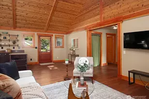 1052 Woodside Lane, Langley, WA 98260 - Photo 13