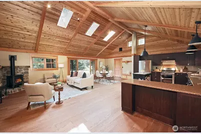 1052 Woodside Lane, Langley, WA 98260 - Photo 5
