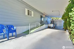 13320 Hwy 99, Everett, WA 98204 - Photo 3