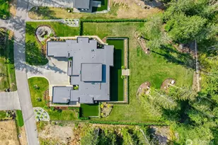 23680 NE 39th Pl, Redmond, WA 98053 - Photo 33