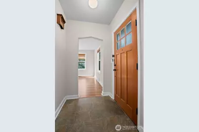 6214 24th Avenue NE, Seattle, WA 98115 - Photo 5