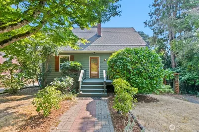 6214 24th Avenue NE, Seattle, WA 98115 - Photo 1