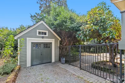 6214 24th Avenue NE, Seattle, WA 98115 - Photo 39