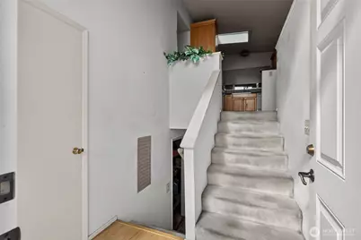 609 168th Avenue NE, Bellevue, WA 98008 - Photo 21