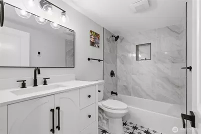 1927 42nd Avenue SW, Seattle, WA 98116 - Photo 29