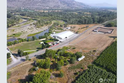 2103 Highway 7, Oroville, WA 98844 - Photo 11