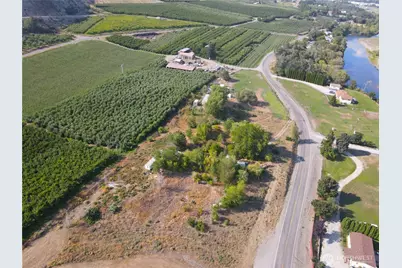 2103 Highway 7, Oroville, WA 98844 - Photo 7