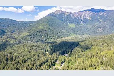 10433 Mt Baker Highway #2017A, Deming, WA 98244 - Photo 29