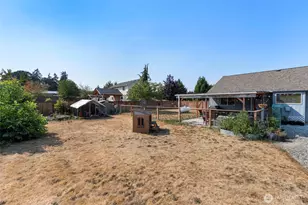 2708 180th St E, Tacoma, WA 98445 - Photo 25