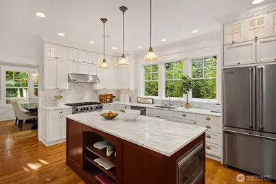 1508 37th Avenue E, Seattle, WA 98112 - Photo 7