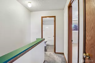12404 SE 272nd Pl, Kent, WA 98030 - Photo 11
