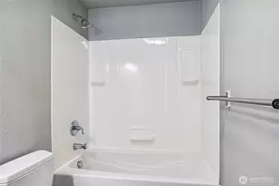 12404 SE 272nd Pl, Kent, WA 98030 - Photo 13