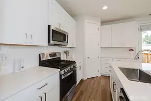6480 Halyard Cir SE, Port Orchard, WA 98367 - Photo 11