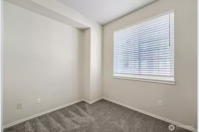 1800 NE 40th Street #F3, Renton, WA 98056 - Photo 11