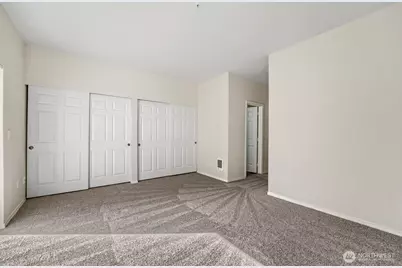 1800 NE 40th Street #F3, Renton, WA 98056 - Photo 7