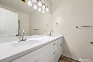 1800 NE 40th St, Renton, WA 98056 - Photo 9