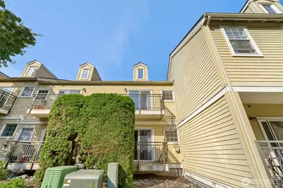 1800 NE 40th Street #F3, Renton, WA 98056 - Photo 17