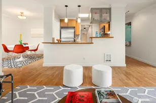 732 11th Ave E, Seattle, WA 98102 - Photo 3