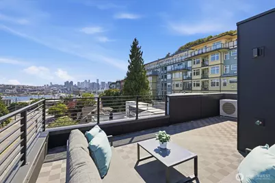 2011 Dexter Avenue N #A, Seattle, WA 98109 - Photo 25