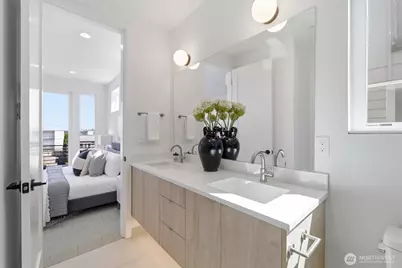 2011 Dexter Avenue N #A, Seattle, WA 98109 - Photo 13