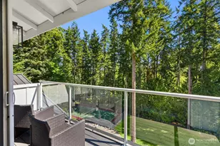 7080 Ridge Ln NE, Bainbridge Island, WA 98110 - Photo 17