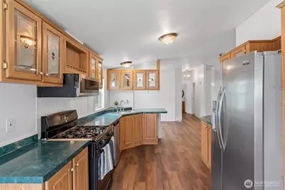 700 N Reed Street #30, Sedro Woolley, WA 98284 - Photo 17
