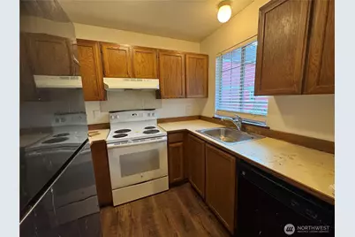 1915 E Spruce Street #A, Seattle, WA 98122 - Photo 3